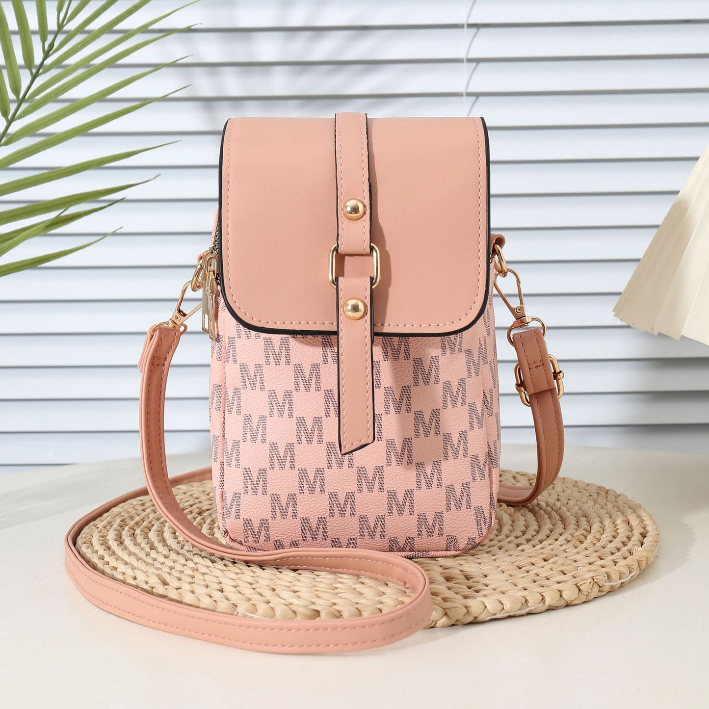 Elegant Multi-Layered Mini Bag for Women - Classic Design, Perfect for Phone, Versatile for Any Outfit