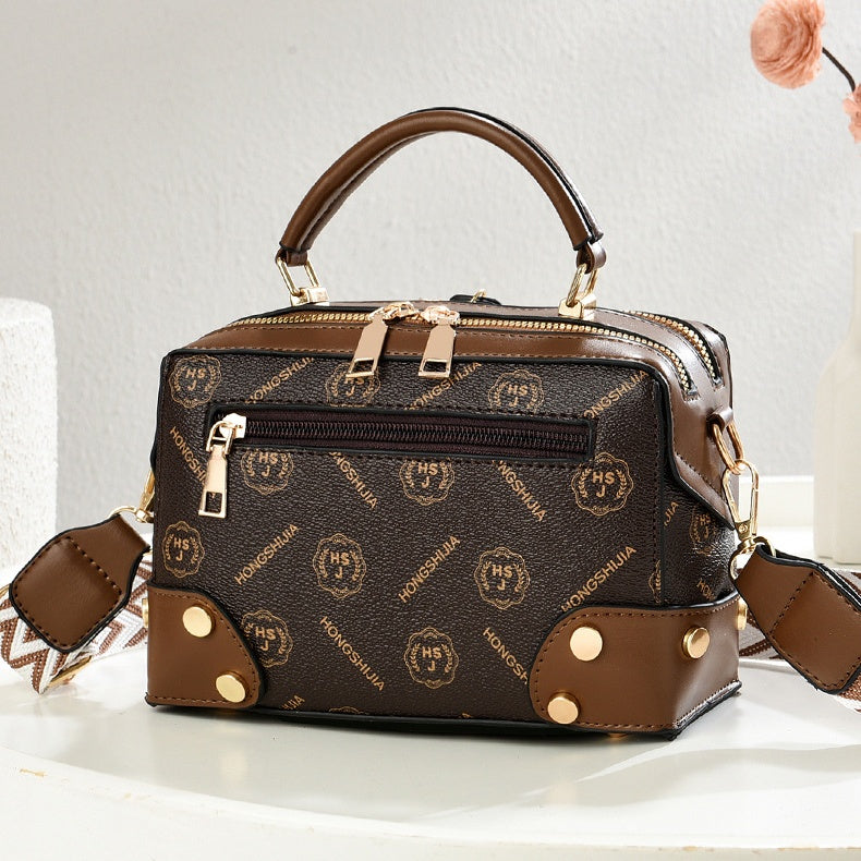 2025 New Arrival: Large Capacity Women's Shoulder Bag - Crossbody Sling Bag | Light Luxury Small Square Bag | Premium Leather, Dual Zipper, Secure & Stylish
