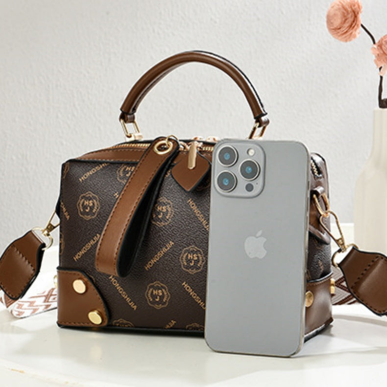 2025 New Arrival: Large Capacity Women's Shoulder Bag - Crossbody Sling Bag | Light Luxury Small Square Bag | Premium Leather, Dual Zipper, Secure & Stylish