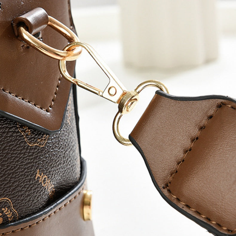 2025 New Arrival: Large Capacity Women's Shoulder Bag - Crossbody Sling Bag | Light Luxury Small Square Bag | Premium Leather, Dual Zipper, Secure & Stylish